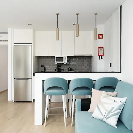 Sol, With Pool , Vilamoura Apartment *