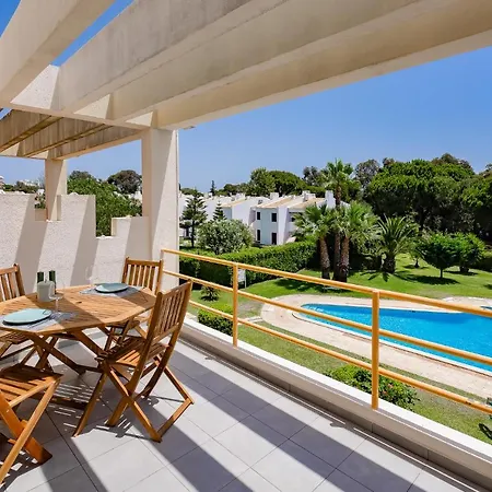 Sol, With Pool , Vilamoura