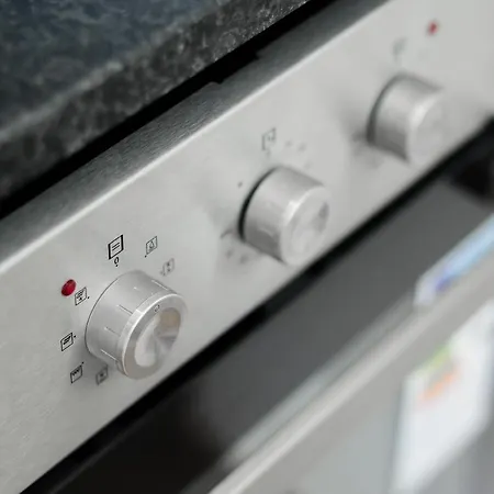 Sol, With Pool , Vilamoura Apartment *