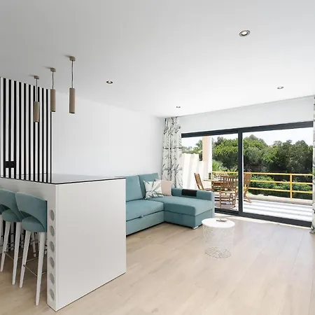 Sol, With Pool , Vilamoura Apartment *